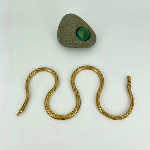 VINTAGE 70s 🐍 FAT GOLD SNAKE CHAIN CHOKER NECKLACE . SEXY ! SLITHERY ! SWANKY !